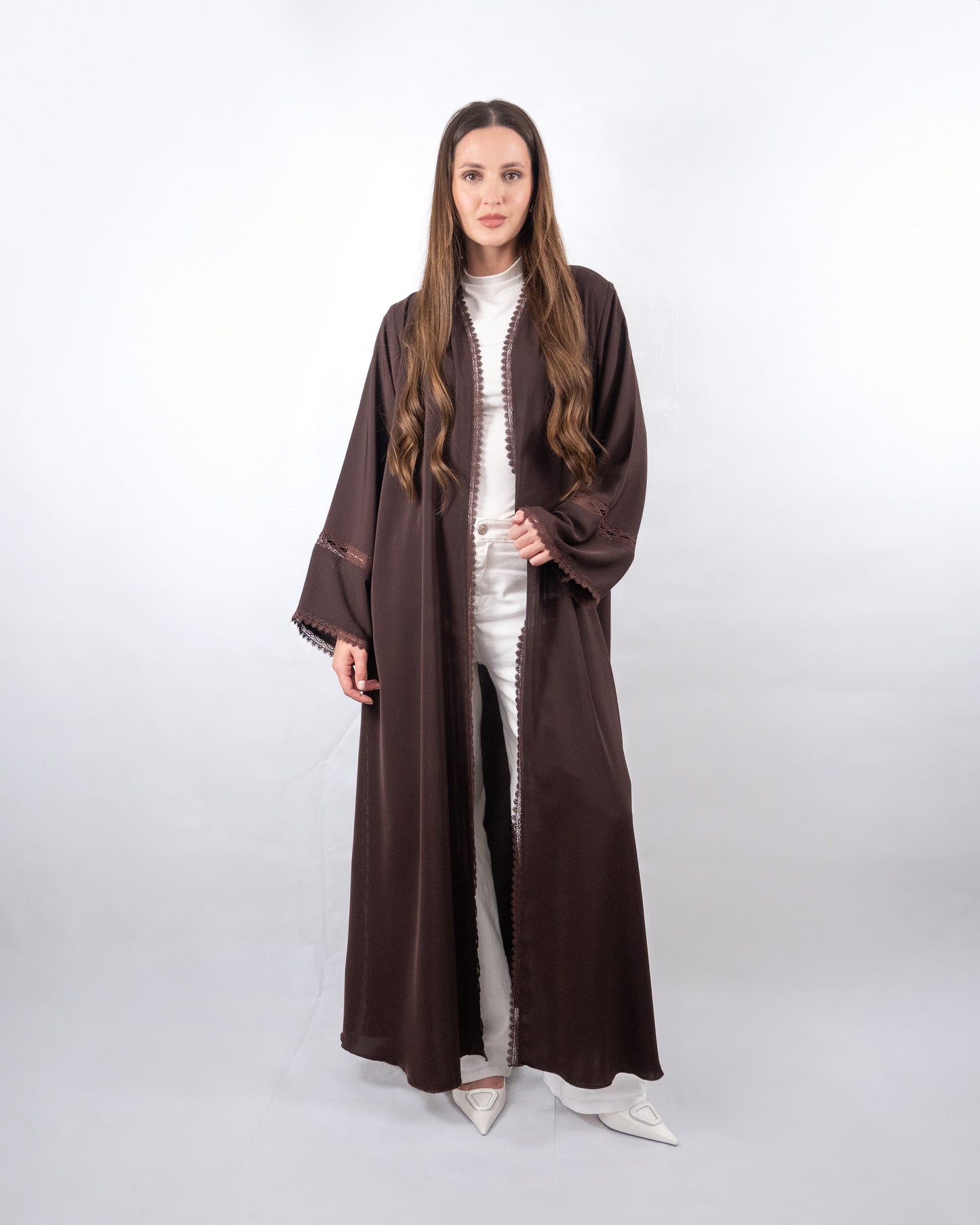 Elegant Chocolate Brown Lace-Trimmed Abaya