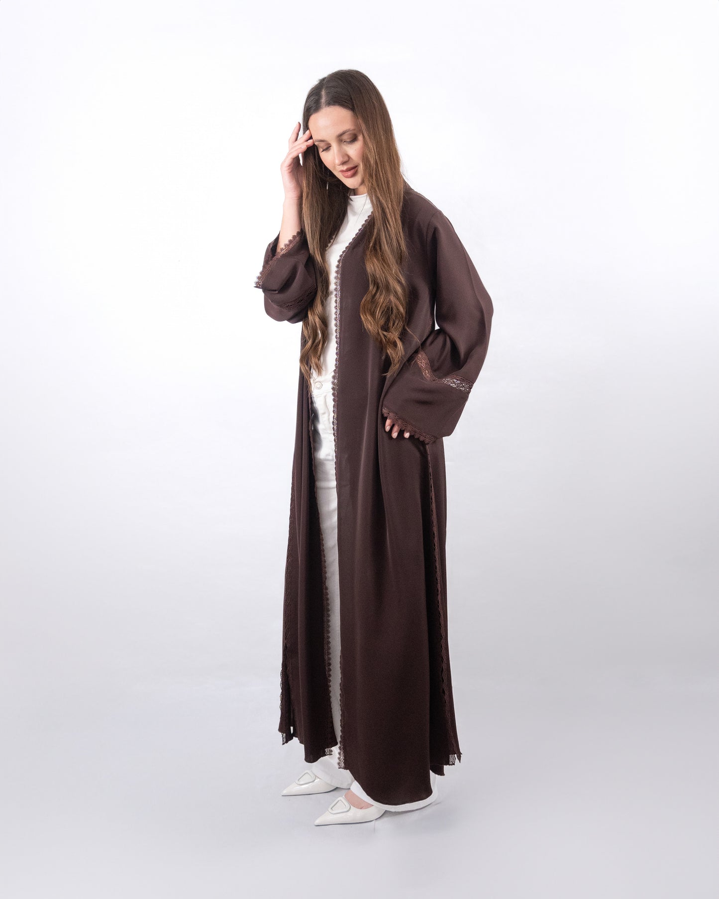 Elegant Chocolate Brown Lace-Trimmed Abaya