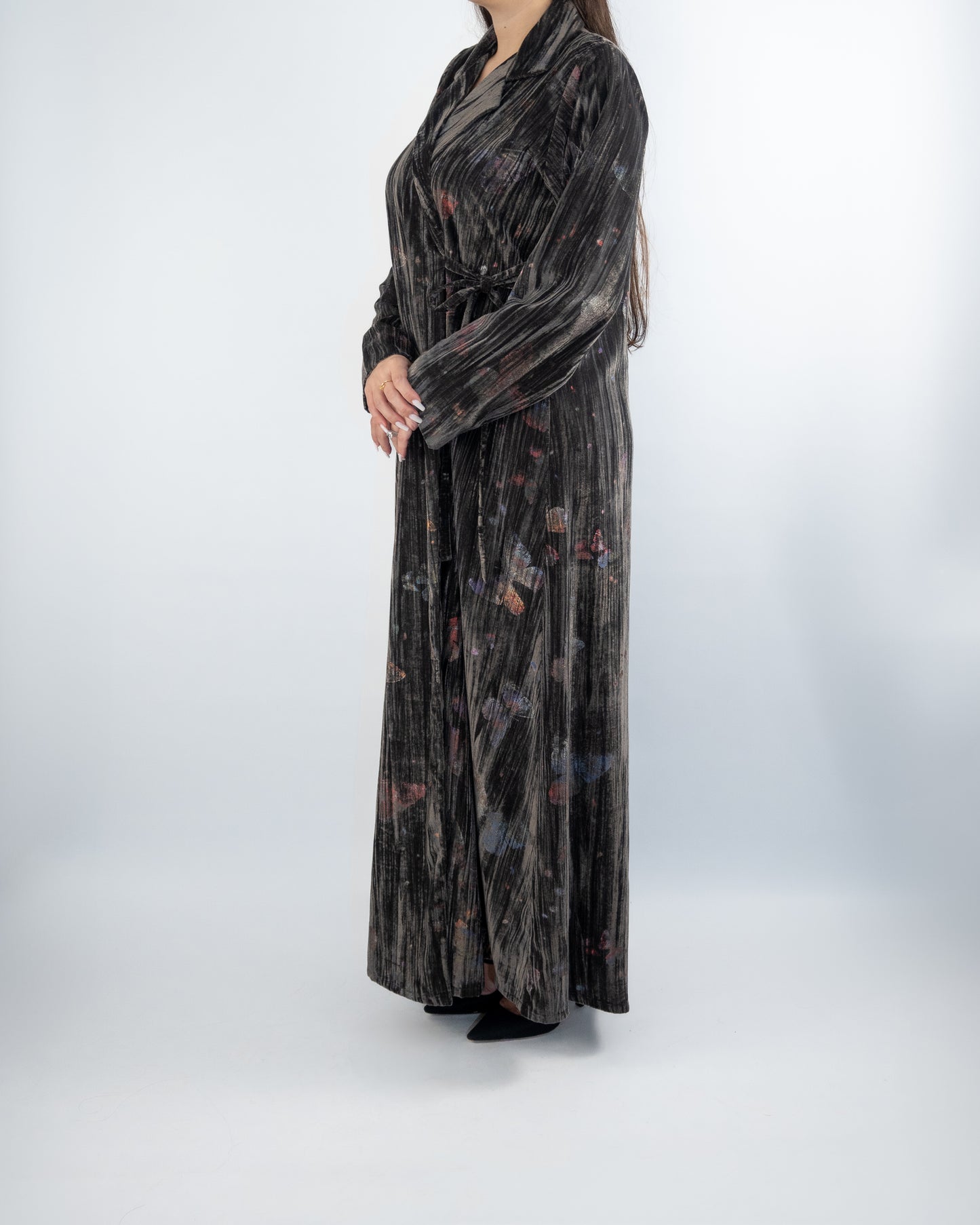 Velvet Printed Abaya – Timeless Elegance