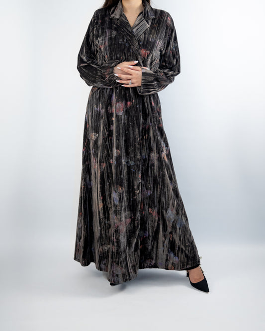 Velvet Printed Abaya – Timeless Elegance
